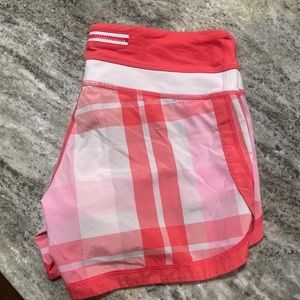 Lululemon Shorts/  4in Inseam / size 4
